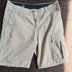 Volcom Men's Cargo Shorts in Khaki